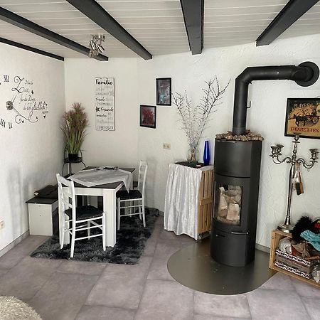 Crissisroom Zell im Wiesenthal Exteriör bild